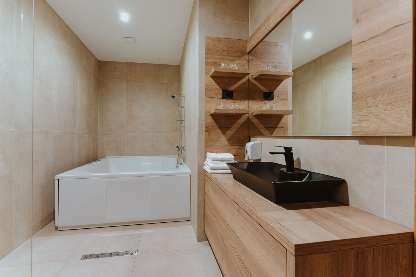 Deluxe Room for with 4 beds