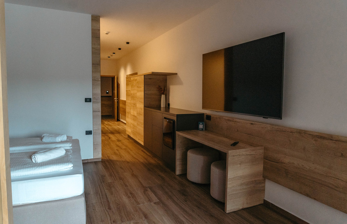 Extra nights for Full Week Deluxe Hotel Package