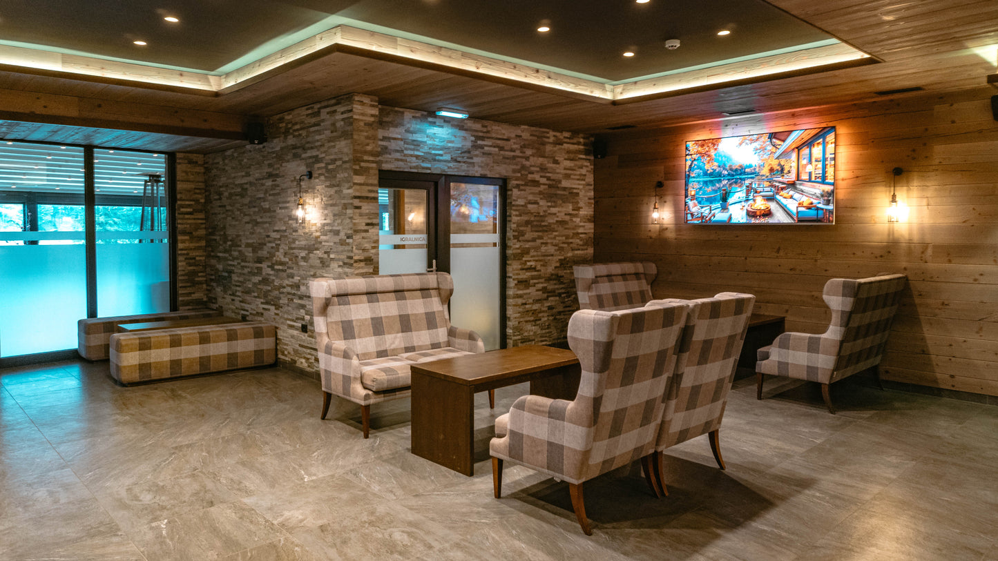 Extra nights for Full Week Deluxe Hotel Package