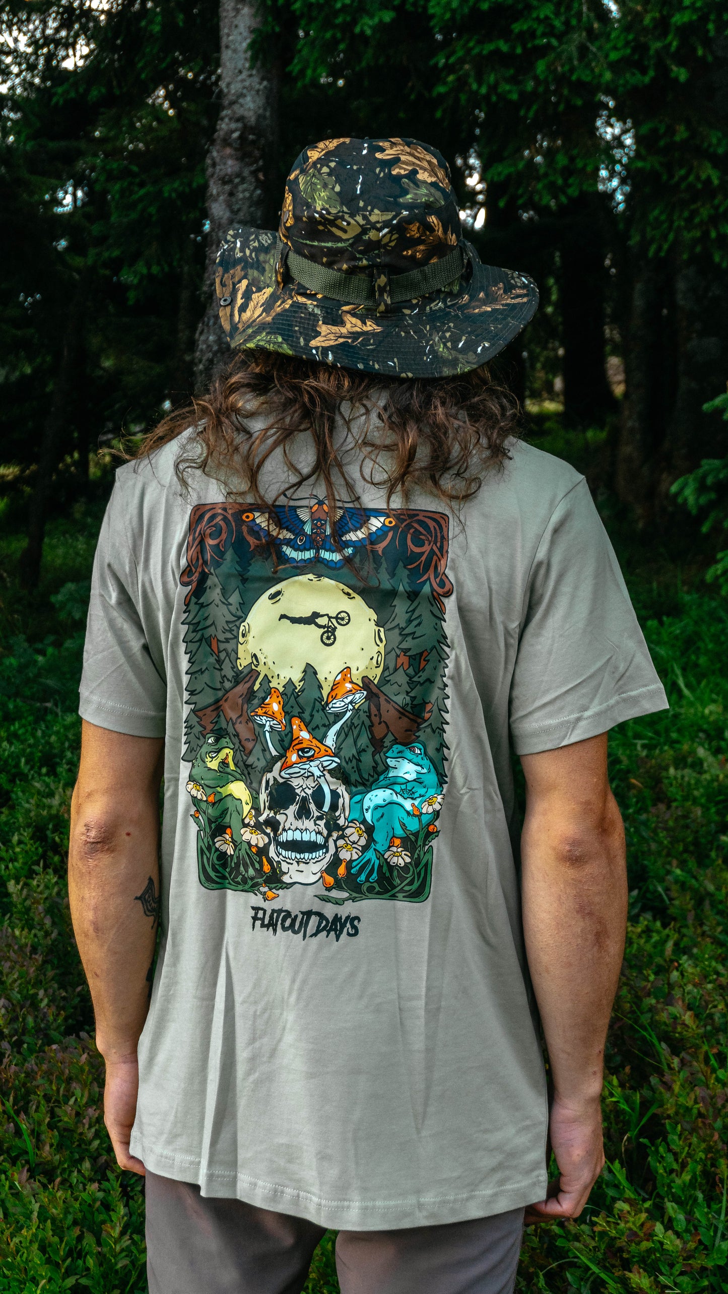 FOD T-Shirt - To The Moon - Light Green - Size Large